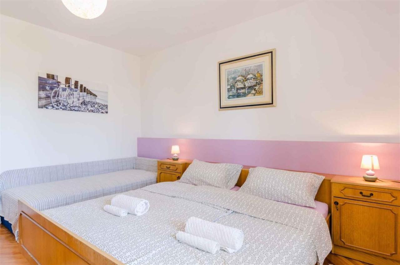 Apartment In Crikvenica 5267 Kültér fotó