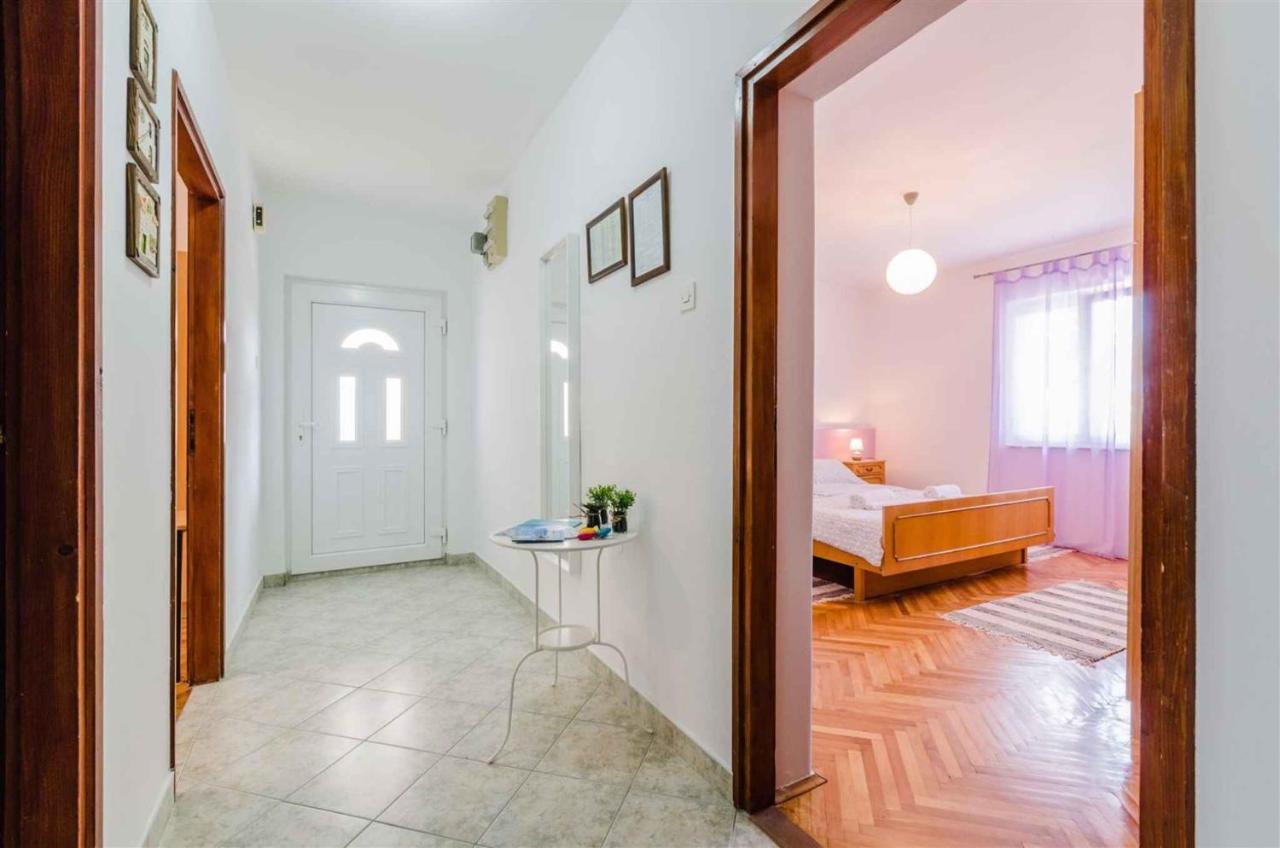 Apartment In Crikvenica 5267 Kültér fotó